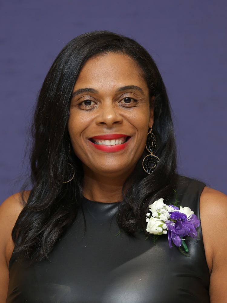 Joy Bledsoe Bivens ’99